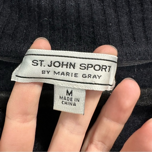 St. John Sport Full Zip Shawl Collar Cashmere Sweater - Picture 4 of 7